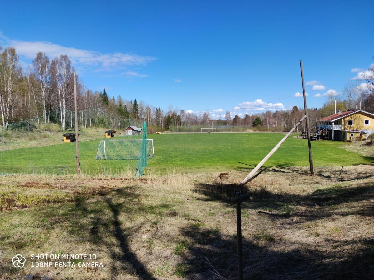 Romme stugby Hotel Borlänge Eksteriør billede